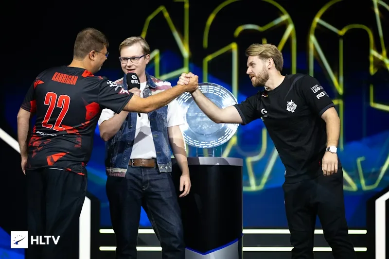 karrigan Falcons Kyxsan bench